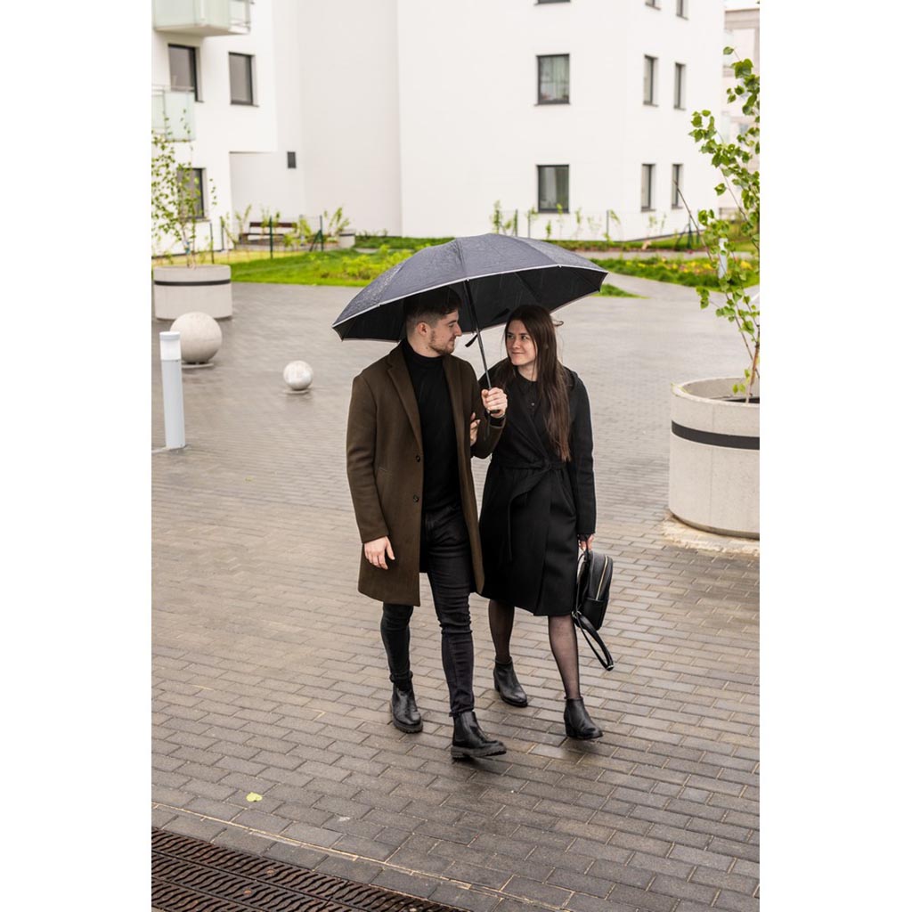 Parapluie automatique Mauro Conti | Kim, noir en métal, fibre de verre, PU, pongé 190T Photo 12 clients/infiniprinting/ax/photos_BD/AX13419-P12-Parapluie-automatique-Mauro-Conti-|-Kim--noir.jpg